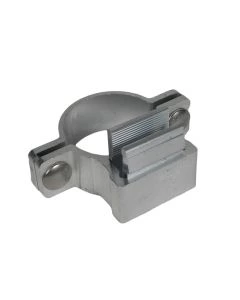 Aluminium-Halterung für Schilderbefestigung an Rundpfosten