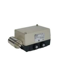 Spiegelheizung für Verkehrsspiegel im Aluminiumgehäuse, seitliche Ansicht mit sichtbar montierter Rohraufnahme